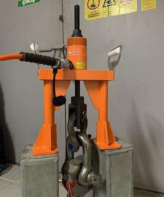 Hydraulic Pad Eye Pull Tester